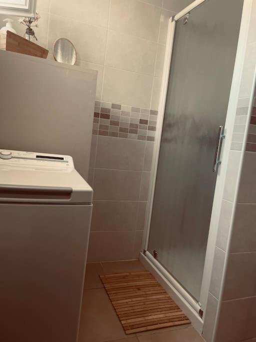 Апартаменты T2 Refait A Neuf Calme Et Agreable Нарбонна Экстерьер фото